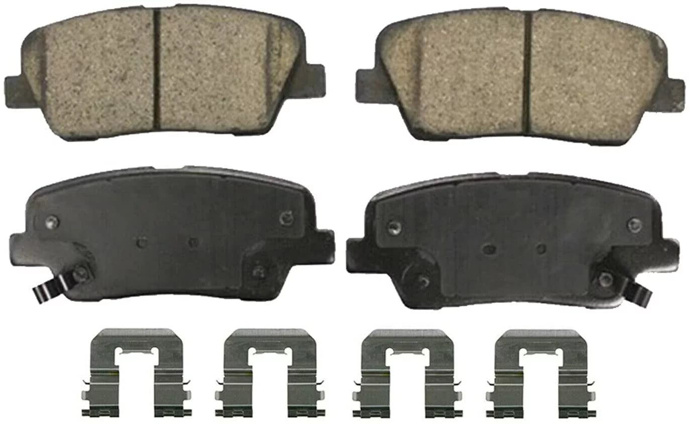 Detroit Axle - Brake Pads for 2010-2012 Hyundai Sizeanta Fe, 11-14 Kia Sizeorento, 4 Front and Rear Ceramic Brake Pads 2010 2011 2012 2013 2014 Replacement