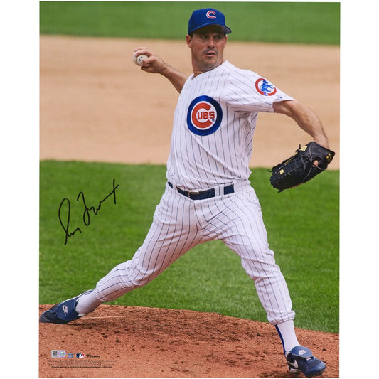 Greg Maddux Chicago Cubs Autographed 16" x 20" Pitching Photograph - Fanatics Authentic Certified