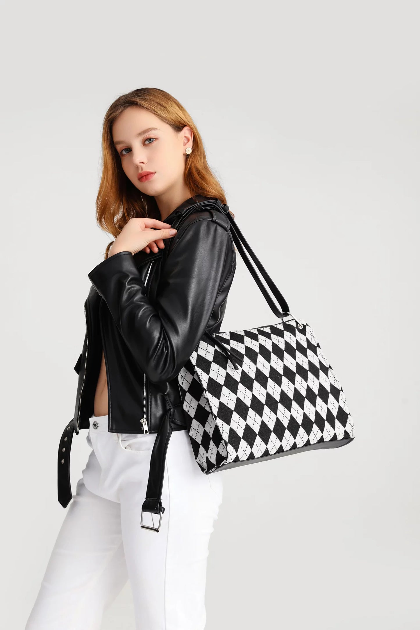 Black and off-white checkerboard pattern handbag Ladies Sizehoulder Bag clutch handbag