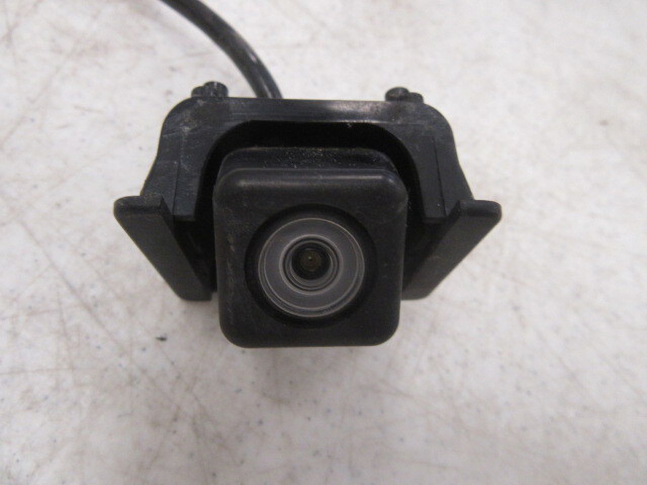 Pre-Owned 14-16 GMC Acadia Rear View Camera OEM (Good)