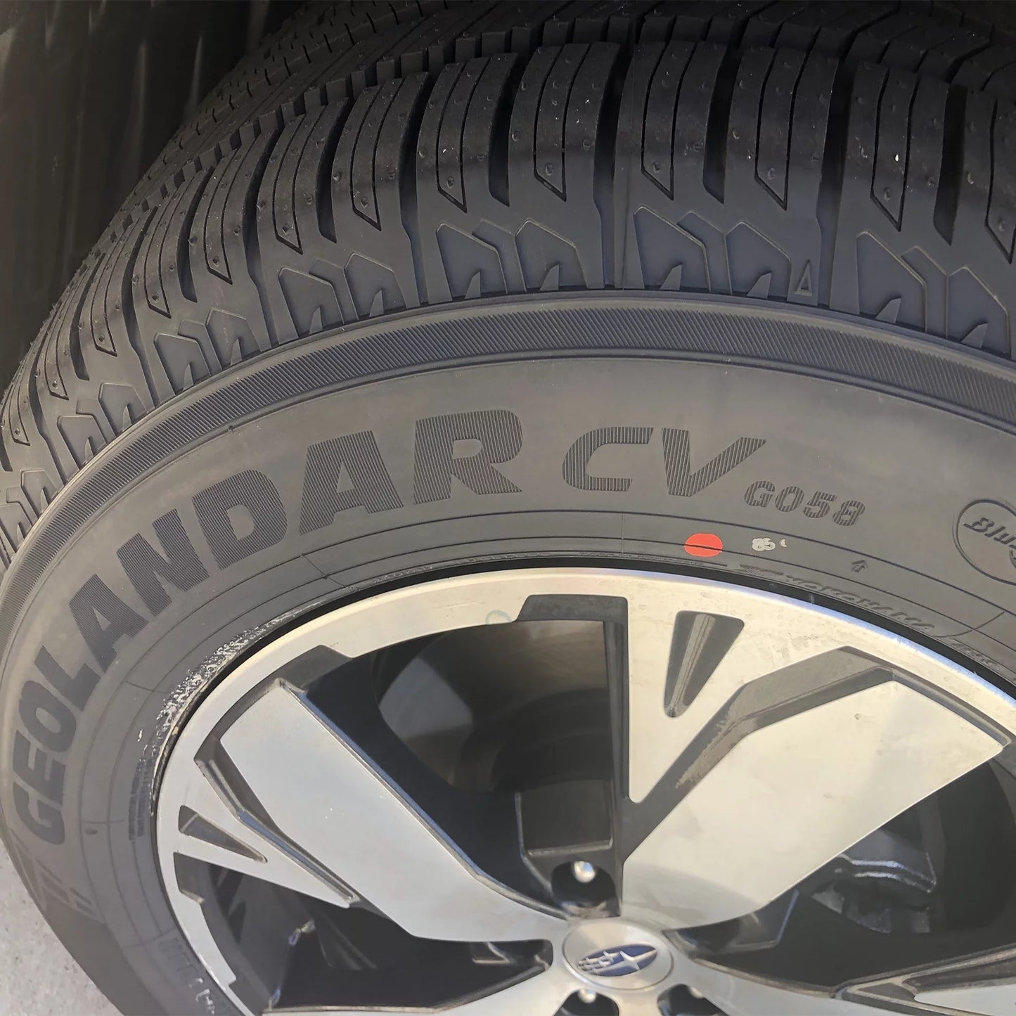 Yokohama Geolandar CV G058 235/55R20 102V BW All Sizeeason Tire