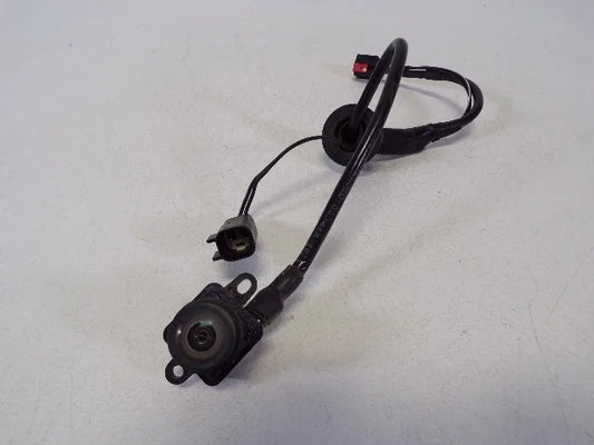 Pre-Owned 14-17 Jeep Compass Rear View Backup Camera OEM LKQ (Good)