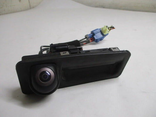 Pre-Owned 17 18 19 Hyundai G80 Rear View Back Up Camera OEM LKQ (Good)