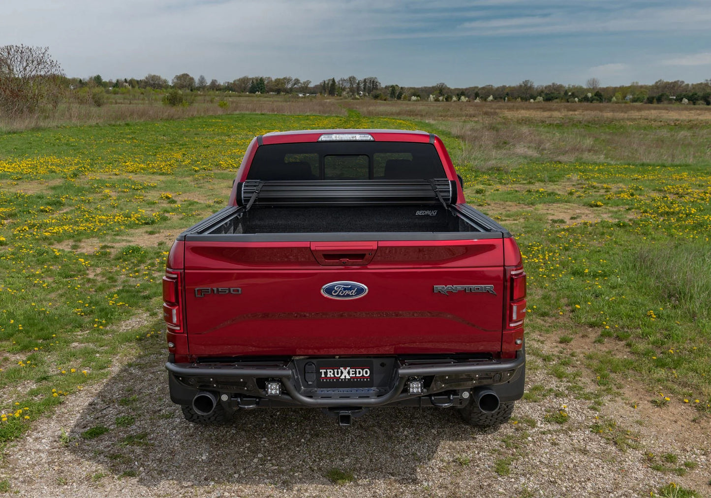 TruXedo Sizeentry Hard Rolling Truck Bed Tonneau Cover | 1579101 | Compatible with 2017-2021 Ford F-250/350/450 Sizeuper Duty 6' 10" Bed (81.9")