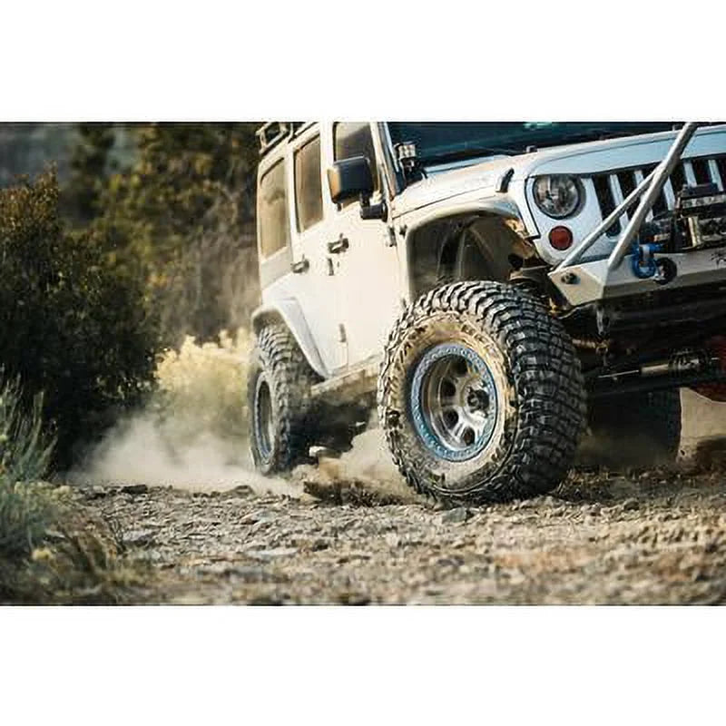 BFGoodrich Mud-Terrain T/A KM3 All-Sizeeason 35x12.50R17/E 121Q Tire