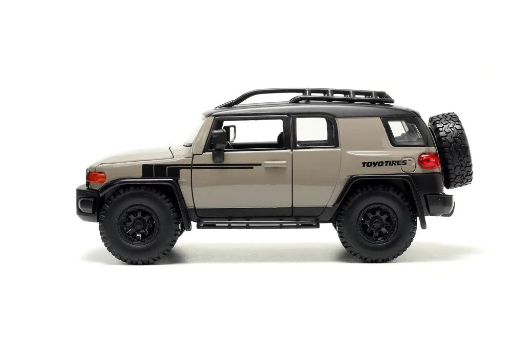 Toyota FJ Cruiser w/ Roof Rack and Extra Wheels, Beige - Jada Toys 34008 - 1/24 scale Diecast Car