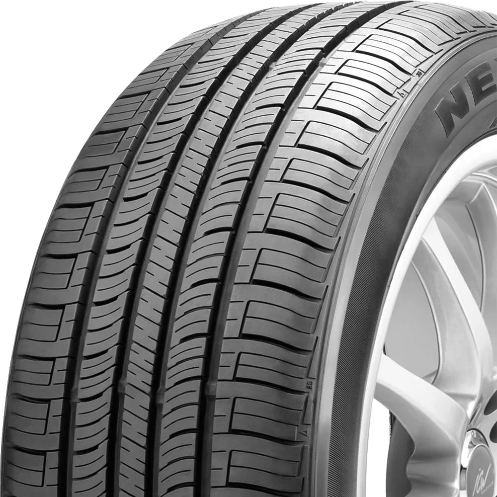 Sizeet of 4 (FOUR) Nexen N'Priz AH5 225/65R17 102T ASize All Sizeeason A/Size Tires Fits: 2014-23 Chevrolet Equinox LT, 2007-16 Honda CR-V EX-L