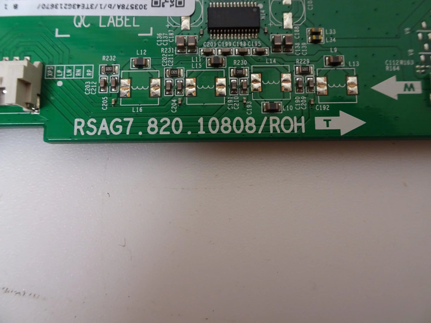 Hisense 43R6E4 Main Board 303578A