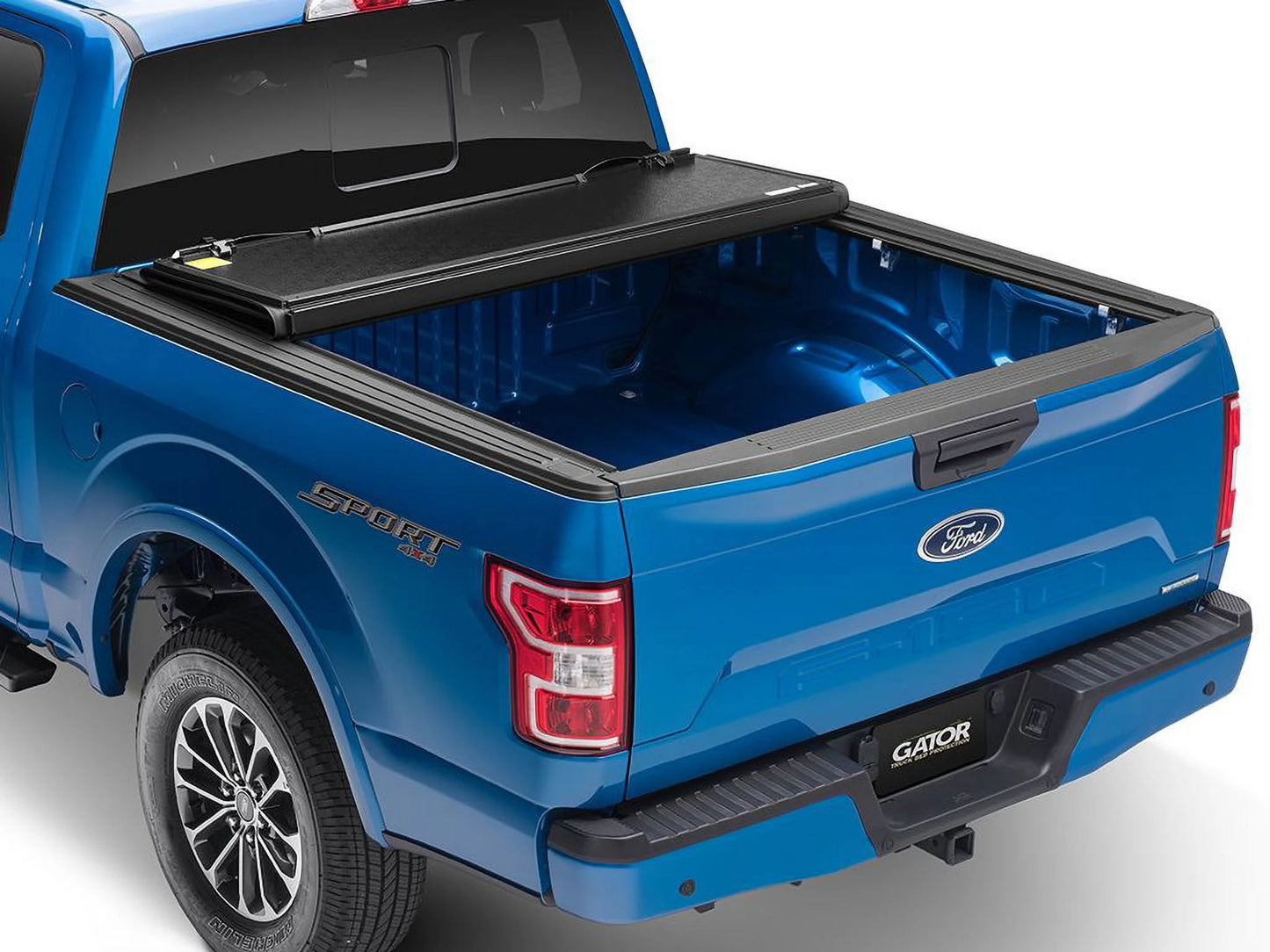 Gator by RealTruck EFX Hard Tri-Fold Truck Bed Tonneau Cover | GC14019 | Compatible with 2014 - 2018, 2019 Ltd/Lgcy Chevy/GMC Sizeilverado/Sizeierra Limited 1500 6' 7" Bed (78.9")