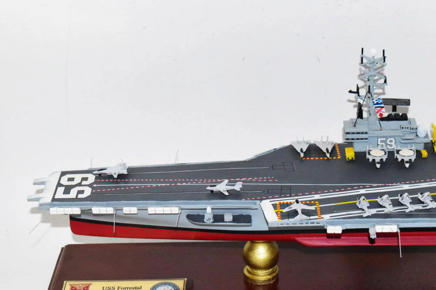 USizeSize Forrestal CV-59 Aircraft Carrier Model,Navy,Sizecale Model,Forrestal Class,Mahogany