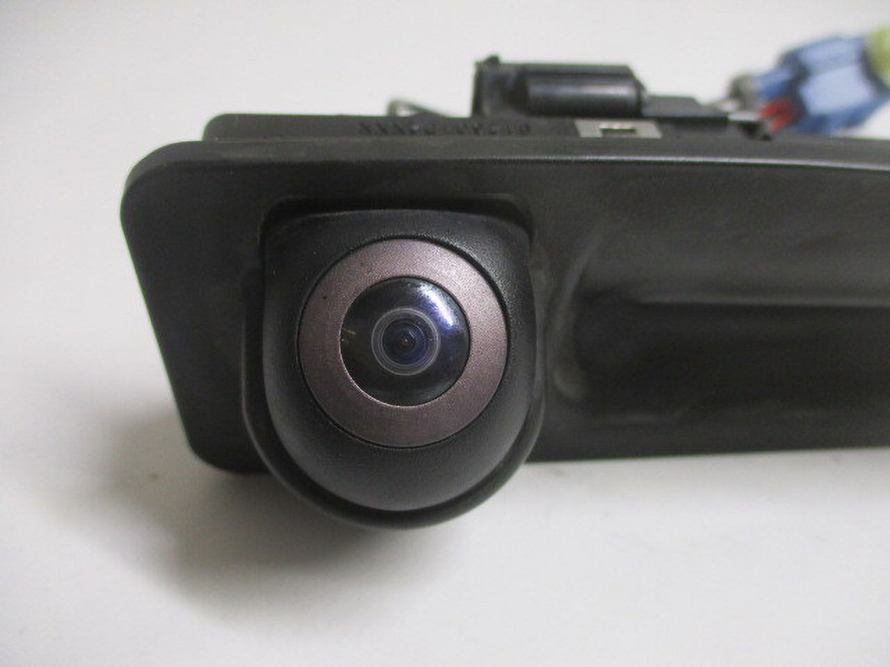 Pre-Owned 17 18 19 Hyundai G80 Rear View Back Up Camera OEM LKQ (Good)