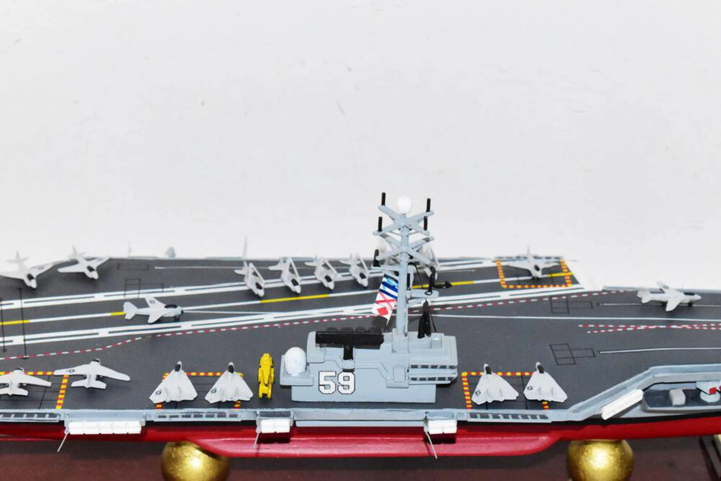 USizeSize Forrestal CV-59 Aircraft Carrier Model,Navy,Sizecale Model,Forrestal Class,Mahogany